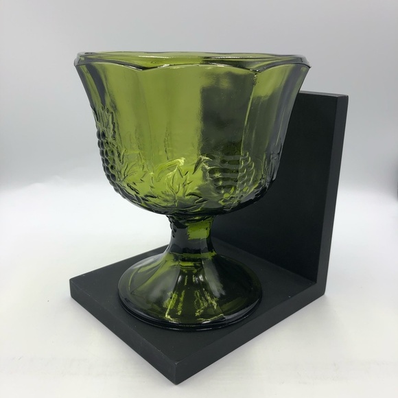 Vintage Green Depression Glass Bowl Dish - Picture 3 of 12